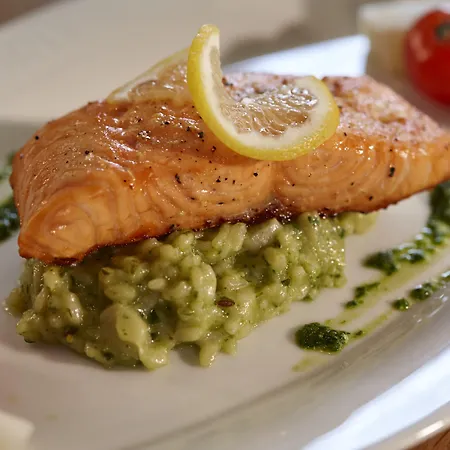 فندق Alpengasthof Gruener, In & Out