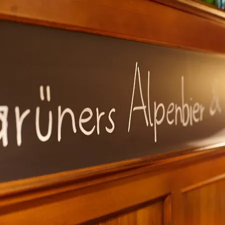 Alpengasthof Gruener ホテル ゼルデン
