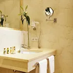 Alpengasthof Gruener, In & Out Hotel