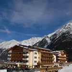 Alpengasthof Gruener, In & Out Solden