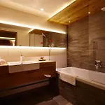 Alpengasthof Gruener, In & Out Solden