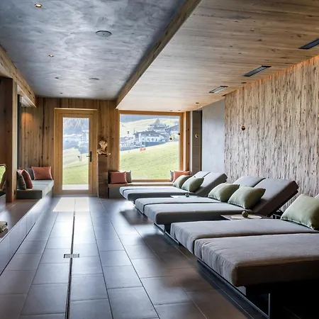 Alpengasthof Gruener, In & Out 4* 索尔登