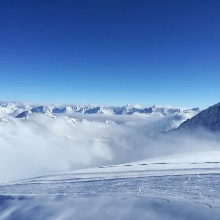 Alpengasthof Gruener, In & Out Готель Зельден