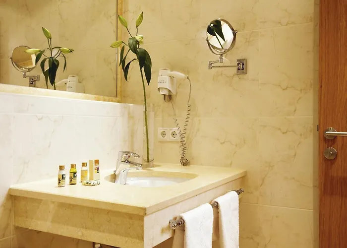 Alpengasthof Gruener, In & Out Hotel