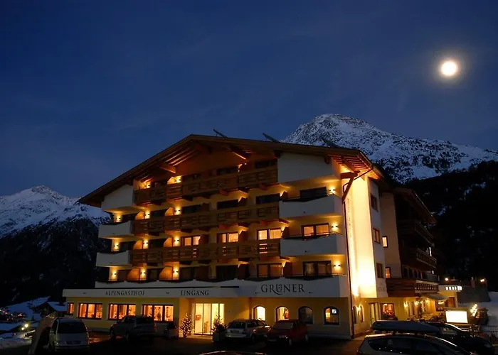 Отель Alpengasthof Gruener, In & Out 4*