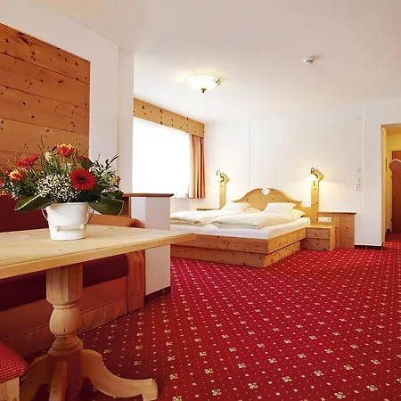 Alpengasthof Gruener, In & Out 4* 솔덴