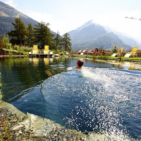 Alpengasthof Gruener, In & Out Hotel