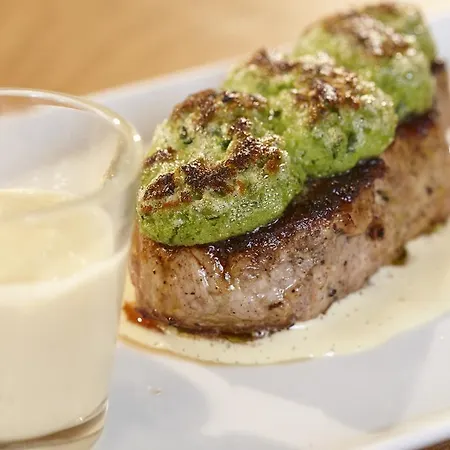 Hotel Alpengasthof Gruener, In & Out 4*